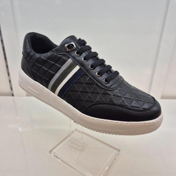 HC11 牛革メンズシューズ P6G9U5A1319 (41341921)