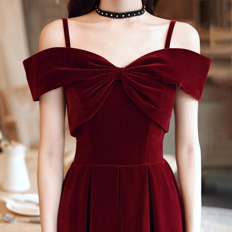 ワンピースドレスドレス2025 秋冬ブライダル気質サスペンダーベルベット婚約ドレス女性ウェディングドレス バーガンディウェア