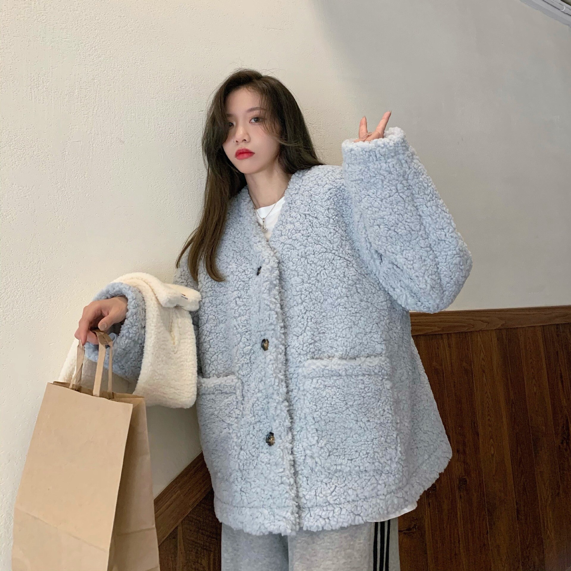 冬アウターひと足お先にボア 冬 ニュースタイル Vネック ゆったり ボタン 中綿コート 厚手おしゃれ 着痩せ 防寒カジュア ライダース2025はボアで決まり人気ボアアウターキルティングアウター