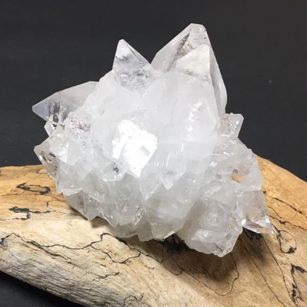 天然石　アポフィライトapophyllite 魚眼石　置物　飾り　パワーストーン　原石　アクセサリー　一点物