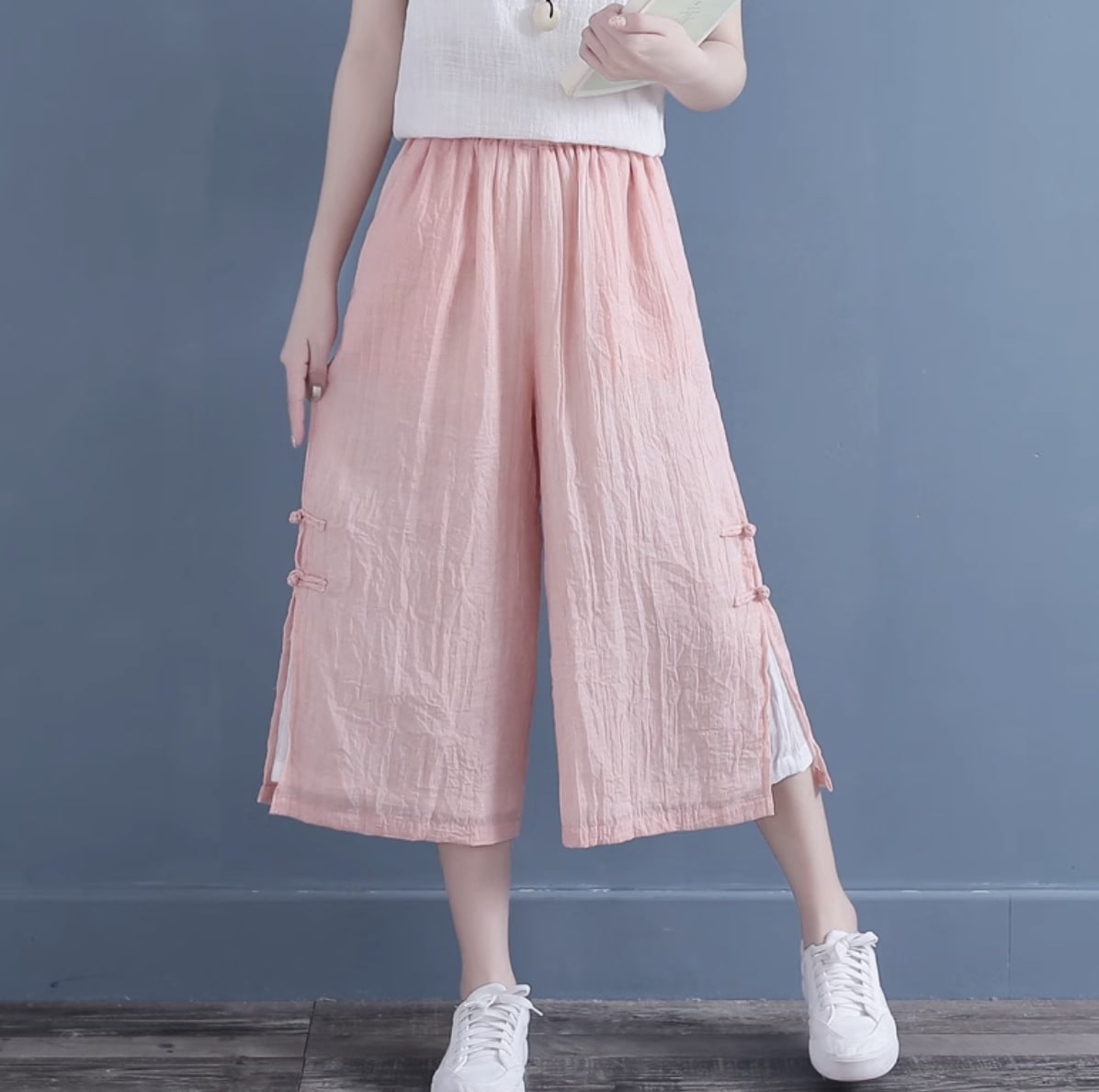 ボトムス パンツ ワイドパンツ ガウチョパンツ クロップドパンツ カラーパンツ ミディアム丈 ミドル丈 ワイド ガウチョ スリット ハイウエスト ウエストゴム 伸縮性 可愛い かわいい 綺麗め