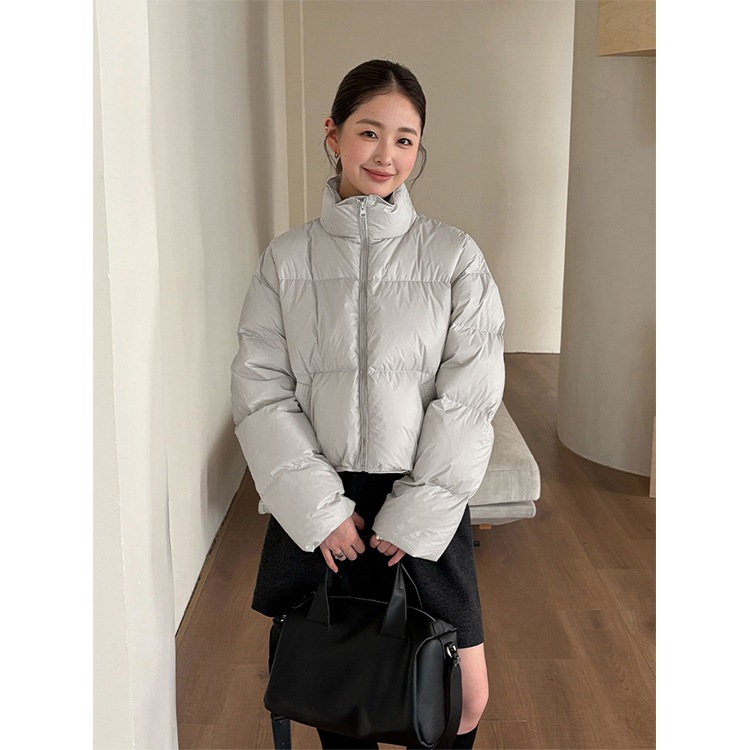 小柄な女性のためのショート丈カジュアルダウンジャケット新しい冬スタイルホワイトダックダウン暖かくて厚手のコート