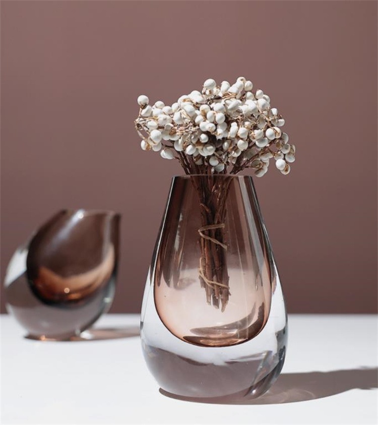 早い者勝ち シンプル 書斎 花器 置物 大人気 現代風 ガラスの花瓶 置物 家 寝室 装飾品 モデルルーム