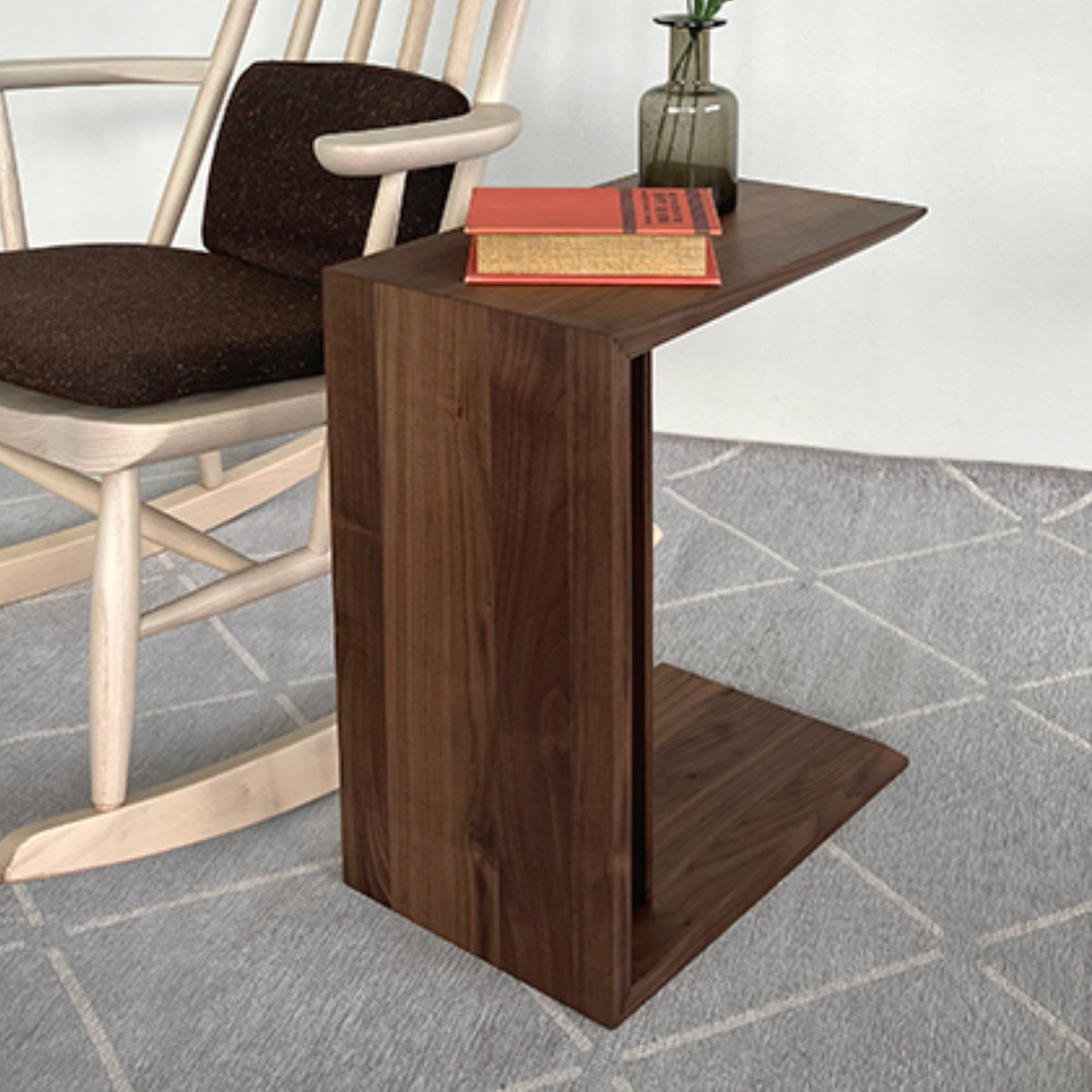サイドテーブル ウォールナット 2Way 縦置き 横置き 2way コの字型 ソファ ベッド 横 ナイトテーブル ミニテーブル ローテーブル 木目 ナチュラル シンプル 天然木 ウォルナット