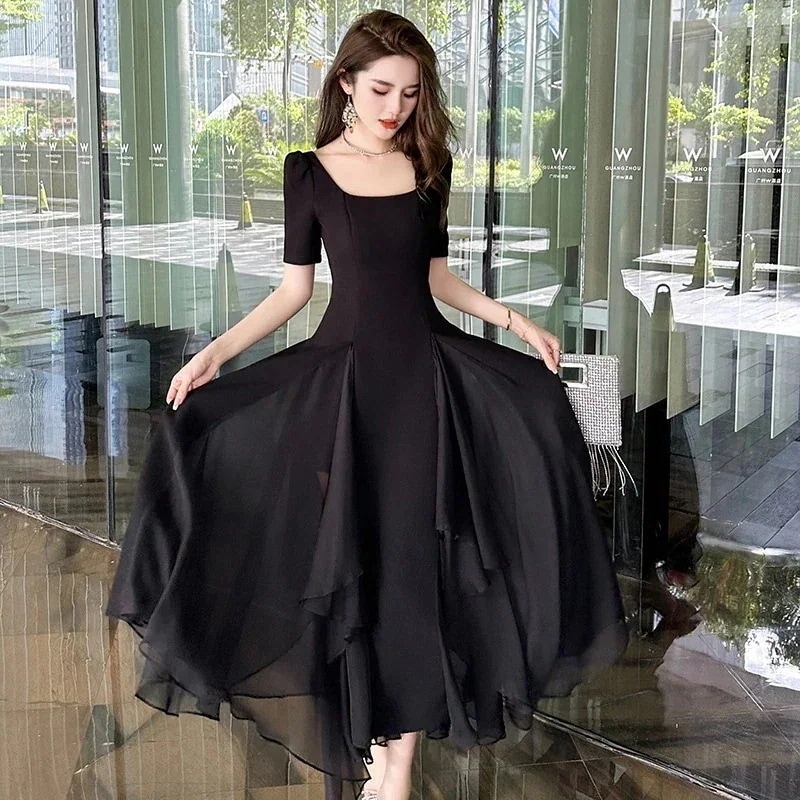 【JY.上品】 夏 ワンピース スクエア襟 大きい裾 パーティードレス キャバ 着痩せ 大人 同窓会 披露宴 卒業式 結婚式 演奏会 ウェディング 二次会 発表会30%までに制限