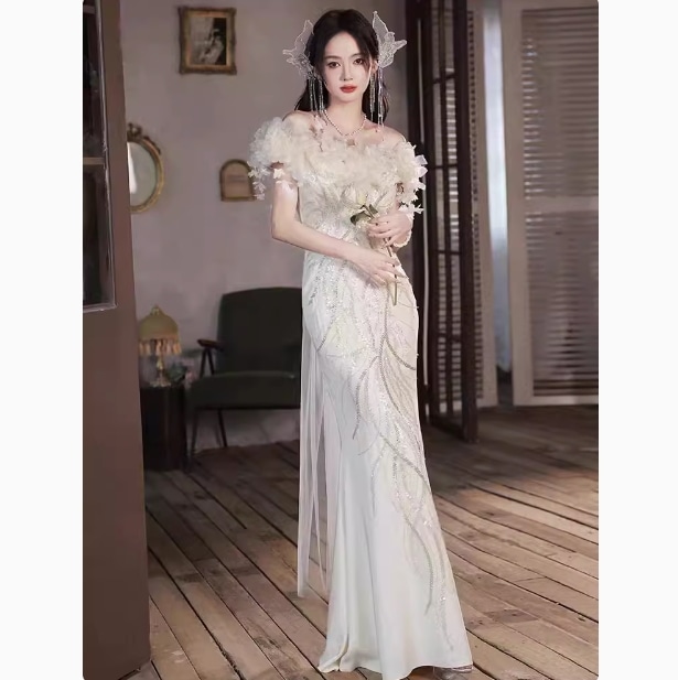 ドレス 衣装 ウエディングドレス 結婚式 披露宴 演奏会ドレス ステージドレス イブニングドレス ロング丈 ウエストマーク かわいい 大人可愛い きれいめ シンプル 大人 上品 おしゃれ