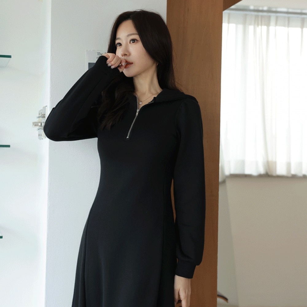 Click & Funny Rutin フード付き起毛ハーフジップアップドレス