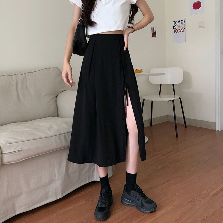 フロントハイスリット 女っぽ 美脚見せ タックスカート ボトムス スカート ミモレ丈 ロング丈 Aライン 前リボン バックファスナー ハイウエスト かわいい 大人可愛い シンプル カジュアル きれいめ