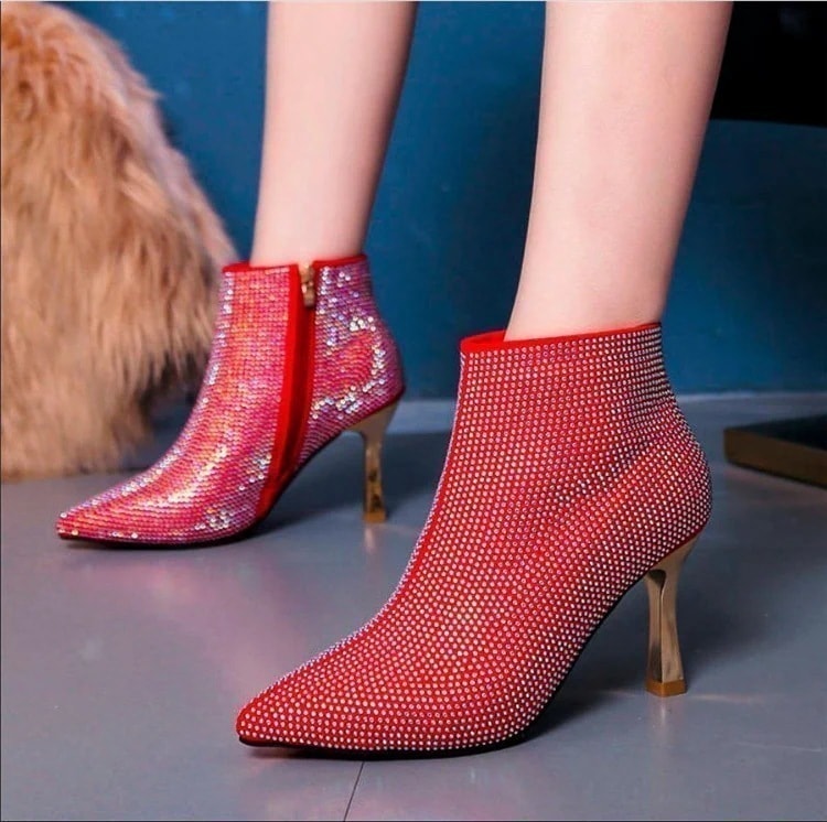 【メガ割 】ファッション 裏起毛パンツ ブーティー 女性 との ラインストーン ゴールド ブライドメイドウェディングシューズ ハイヒール 女性 ワイルド スティレットシューズ