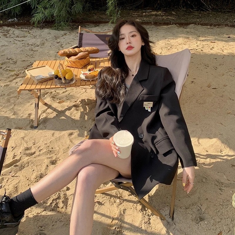 2024新しい黒のスーツジャケットスーツと緩い小さなファッションラベル百の女性の春と秋の韓国語バージョン