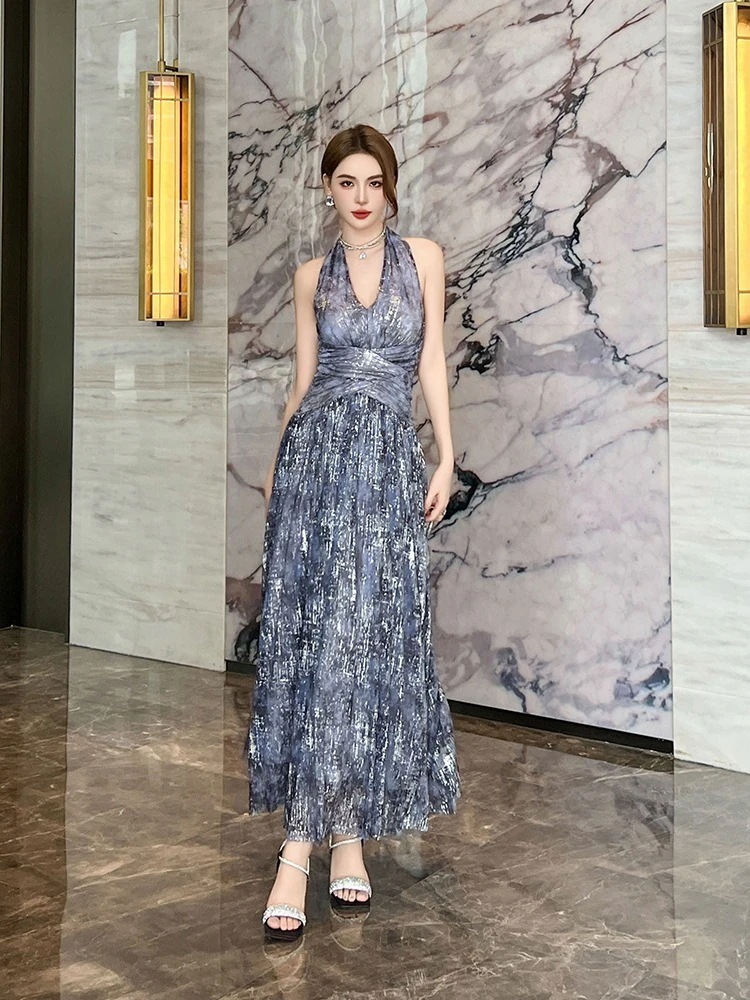 結婚式 メ 二次会 キャミワンピース ホルターネック キャバ 同窓会 披露宴 演奏会 着痩せ 【JY.】 パーティー ウェディング 大人 セクシー 2025夏新品 ドレス 卒業式 バックレス 旅行ワン