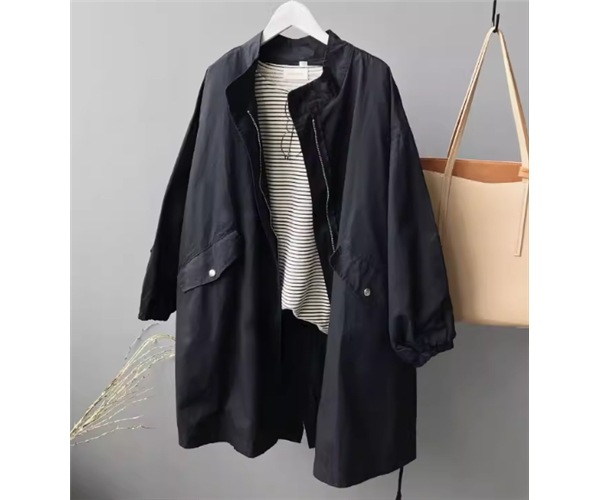 レディース ジャケット アウター 上着 ウィンドブレーカー ミドル丈 長袖 スタンドカラー ストレート Iライン ファスナー ポケット 薄手 大人可愛い きれいめ シンプル カジュアル 上品 おしゃれ 7,785円
