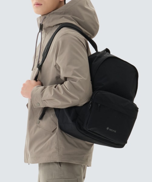 スノーピークアパレルデュアルテッククラシックバックパック 22L (S26SUFBP36) ブラック