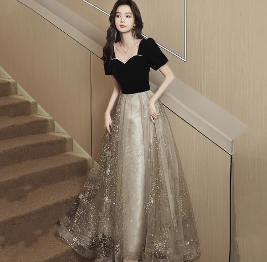 パーティードレス　黒　半袖　ロングドレス　演出服　上品　ワンピース　ステージ　結婚式　二次会　大きいサイズ