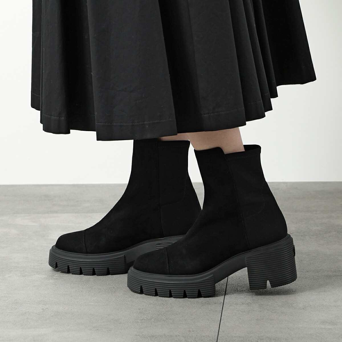 StuartWeitzman スチュアート・ワイツマン ショートブーツ 5050 SOHO BOOTIE SC723 レディース スペイン製 スウェード ストレッチ 厚底 シューズ 靴 Black