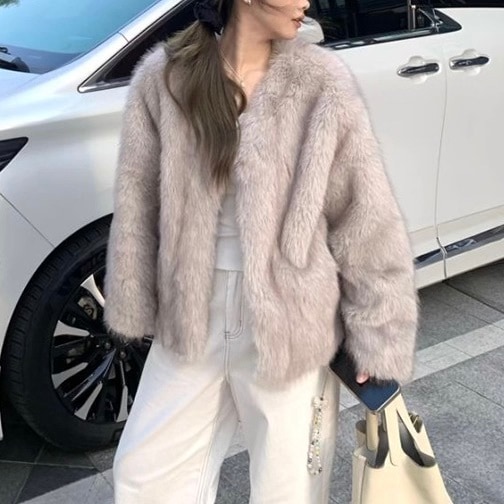 レディース コート アウター 上着 ファー 前開き 長袖 フェミニン もこもこ ふわふわ ふっくら ポケット ヴィンテージ ファー フェイクファー 大人可愛い きれいめ シンプル 上品 おしゃれ