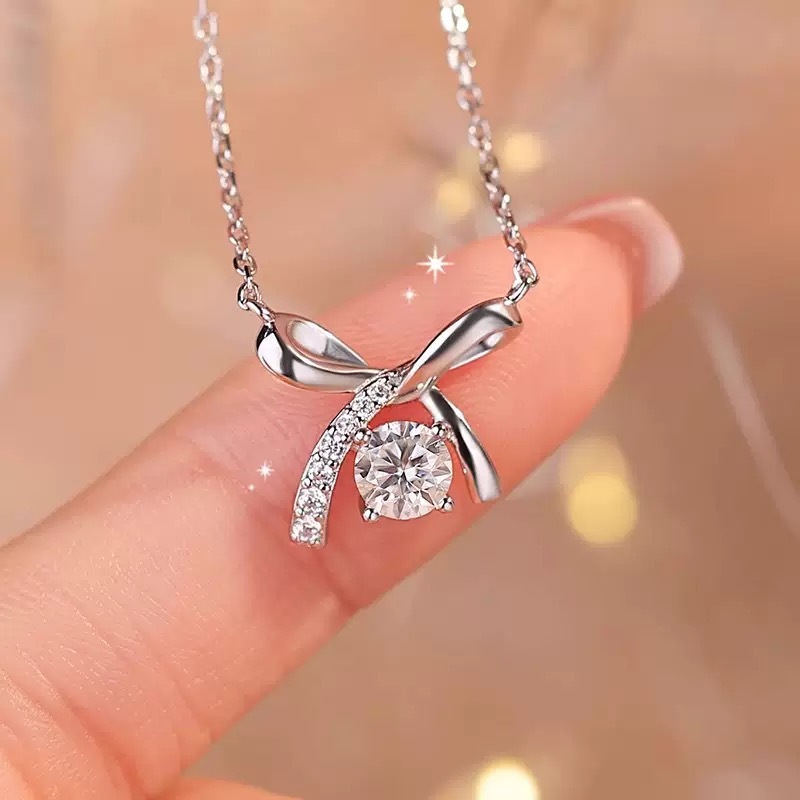 ネックレス モアサナイト レディース プラチナ 仕上げ 0.5カラット 金属アレルギー対応 ノンアレルギー シルバー925 リボン ホワイトデーお返し 母の日 ギフト