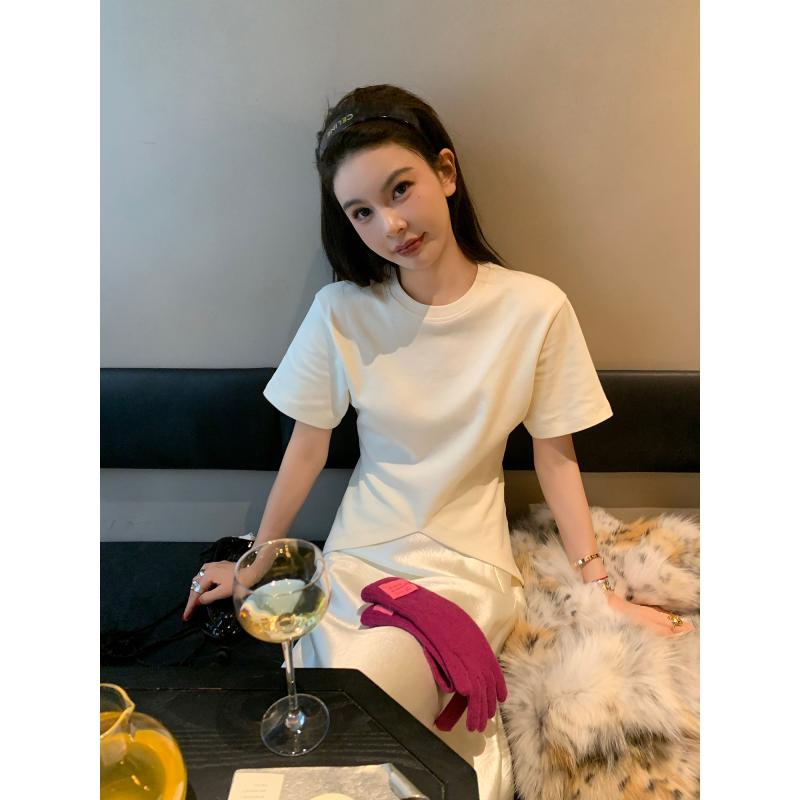 レディース　ファッション　オシャレ　海外　モダン　アーバン 美 変則 バイアスカット 右 肩 起毛 半袖 ボトム Tシャツ 132,812円