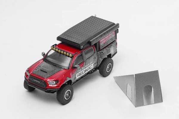 ゲインコーププロダクツ 1/64 トヨタ タコマ TRD Pro 2022 キャンパーバン レッド/アート【KS076-530】 ミニカー KS076-530 トヨタ タコマ TRD Pro 2022