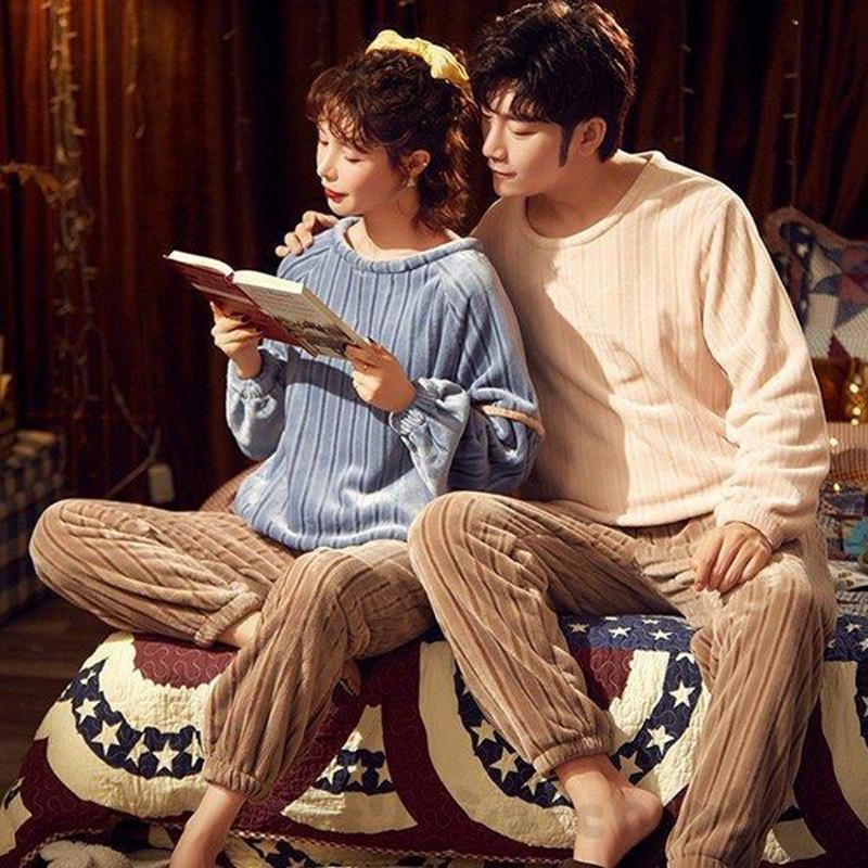 カップルパジャマ ペアパジャマ 冬 裏起毛 フワモコパジャマ 部屋着 寝巻き ルームウェア モコモコ 上下セット 厚手 長袖 あったか サンゴネル ギフト 卒業式