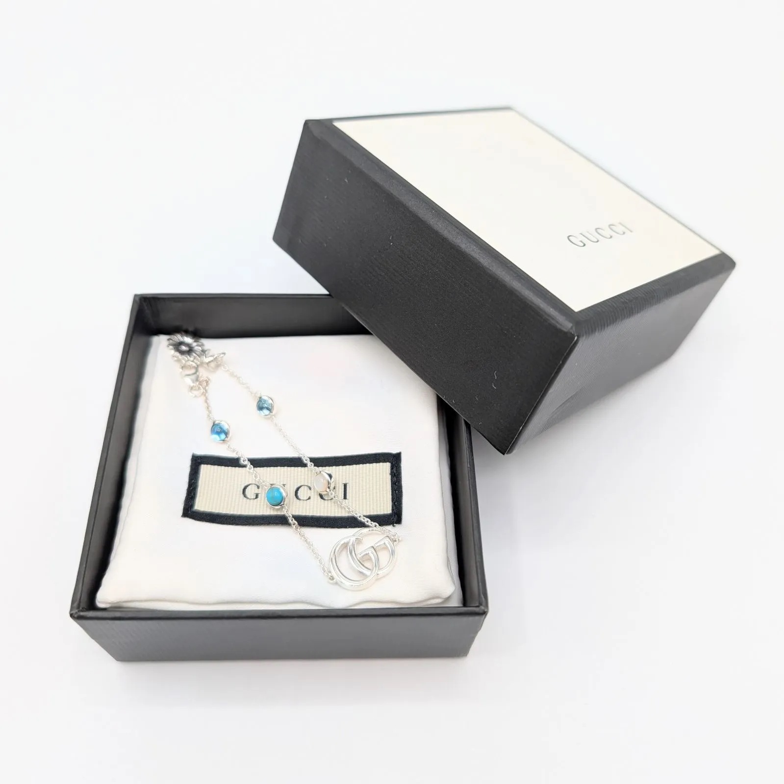 【新品仕上済】ダブルG マザーオブパール ブレスレット#16 フラワーチャーム マザーオブパール・ターコイズカラーレジン・ブルートパーズ 527393 Sv925-6.4g スターリングシルバー