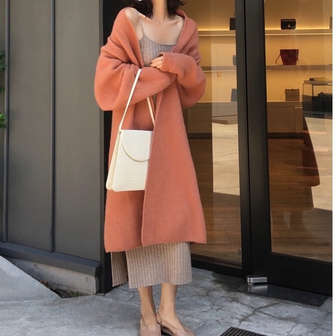 コート アウター 上着 ニット チェスターコート 起毛 カーディガン フワフワ オーバーサイズ 膝下丈 ミモレ丈 ロング丈 無地 ドロップショルダー 体型カバー 肌見せ 可愛い かわいい lout06