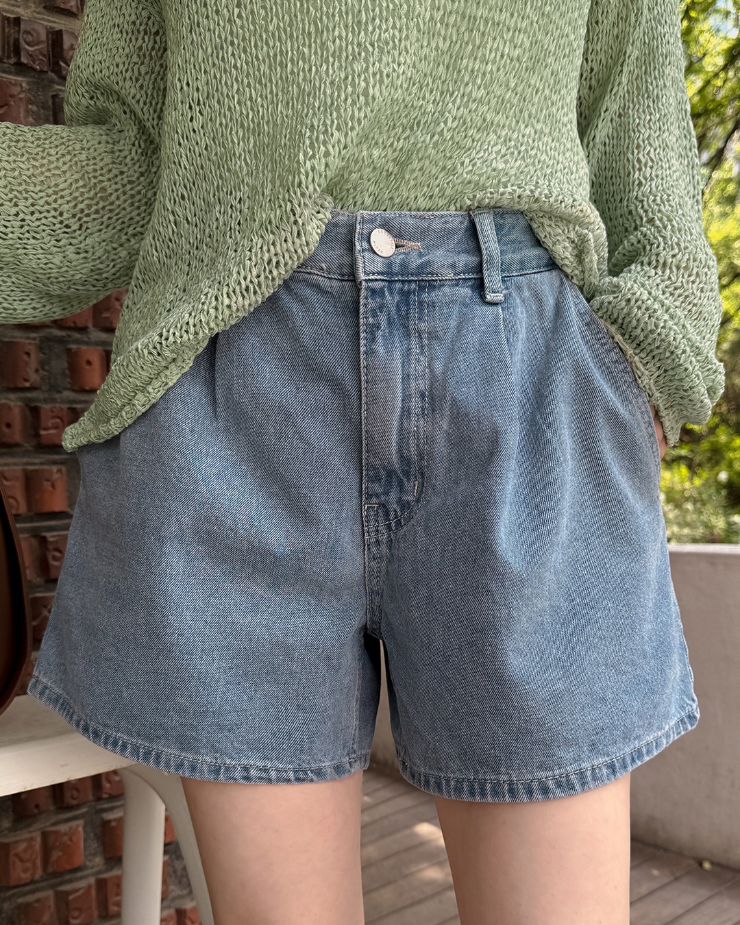 ゴーエンピンタックデニムショートパンツ韓国ファッション レディース 5,403円