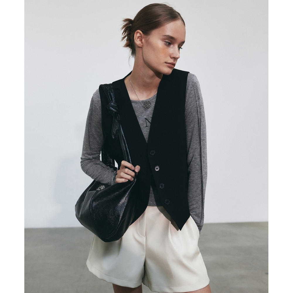 ニック&ニコールシングルブレストバックルベスト_ブラック