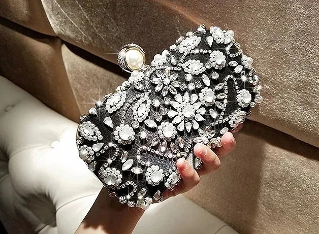 パーティー パーティーバッグ バッグ 二次会 お呼ばれ パーティバッグ 結婚式 ブラック セレモニー ビジュー 春 黒 フォーマルバッグ 結婚式 レディース 秋 クラッチ 夏