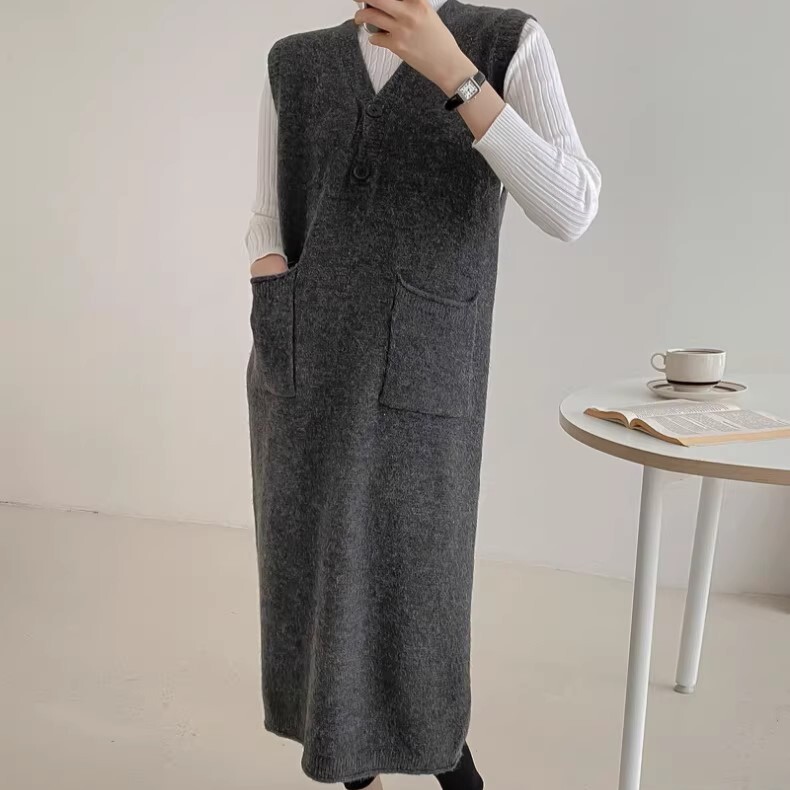 レディース ワンピース ベスト 膝下 ロング 袖なし Vネック ストレート ボタン 中厚手 ポリエステル かわいい 大人可愛い シンプル カジュアル 上品 おしゃれ かっこいい こなれ感 ラフ 主役級