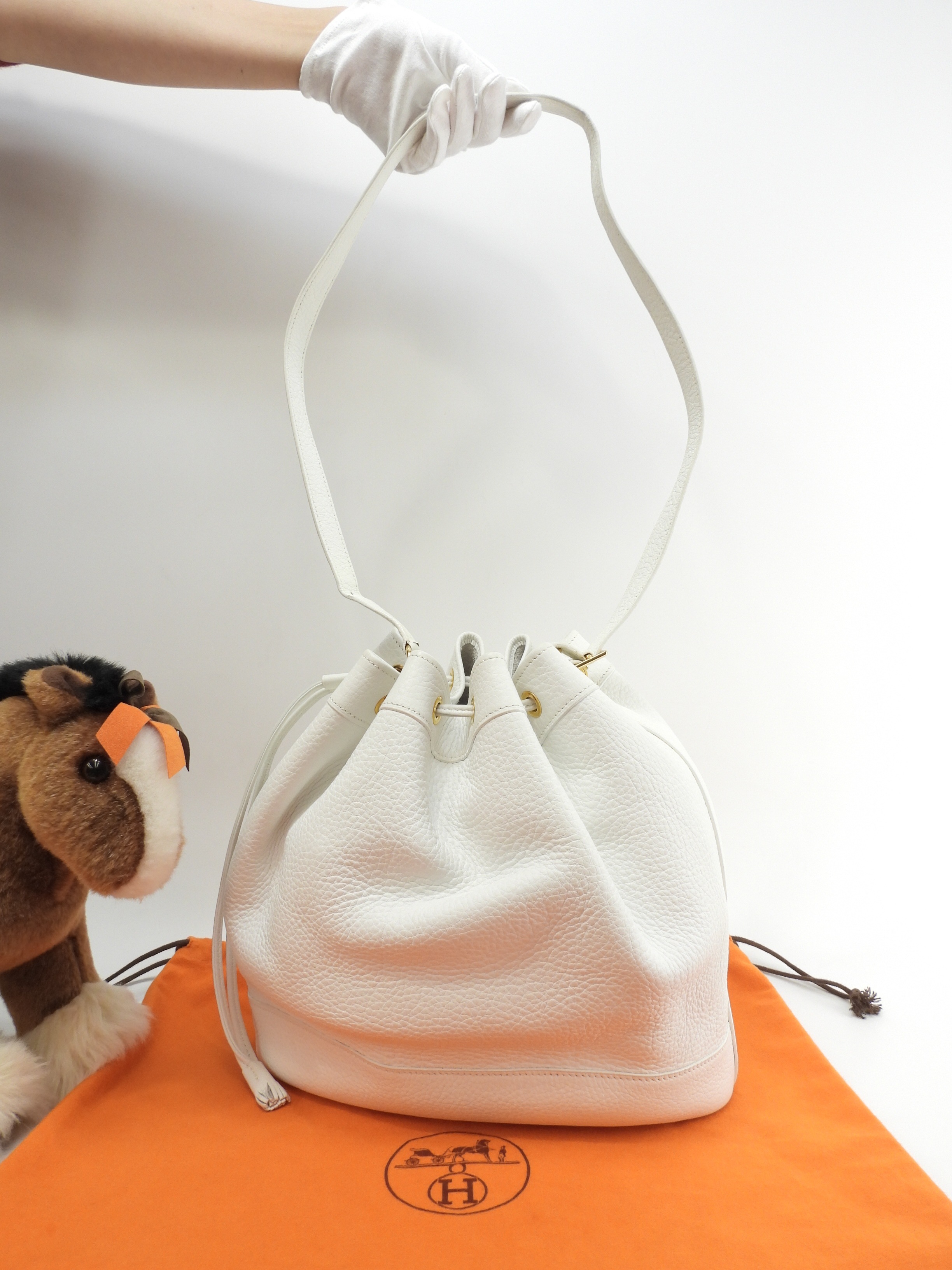 マーケットGM トリヨンクレマンス レザー白 巾着ショルダーバッグ 美品@B 2