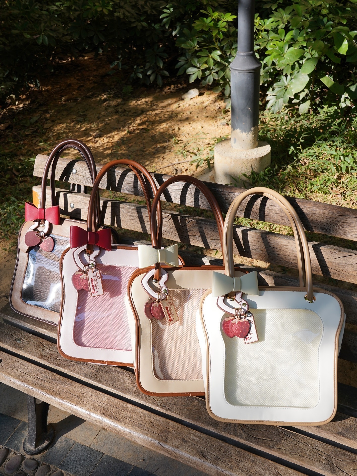 痛バッグ 可愛いトースト ワンショルダー 斜め掛け ハンドリボン コットンドールバッグ 4,813円