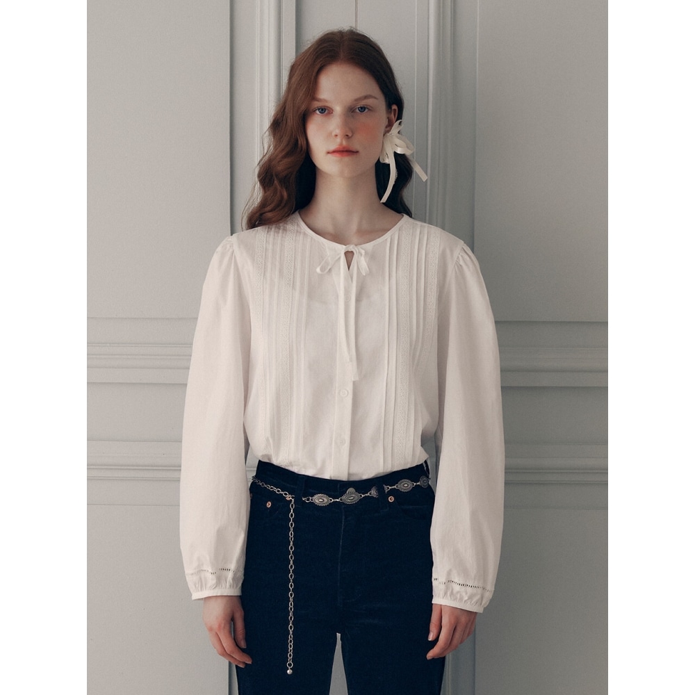 ロラローララウンドネックレースブラウスホワイト