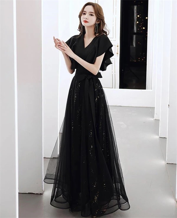 ロングドレス パーティードレス 上品 結婚式 ウェディングドレス フレア 大人 着痩せ お呼ばれ 食事会 二次会 披露宴 卒業式 4,576円