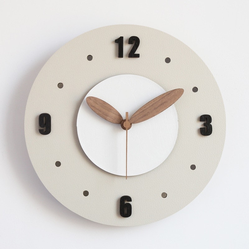新製品 壁掛け時計 おしゃれ 人気 北欧 静音 時計 円形 3D立体数字 皮紋 木質時計 直径30CM アイデア 個性 アナログ時計 室内装飾 引っ越し祝い