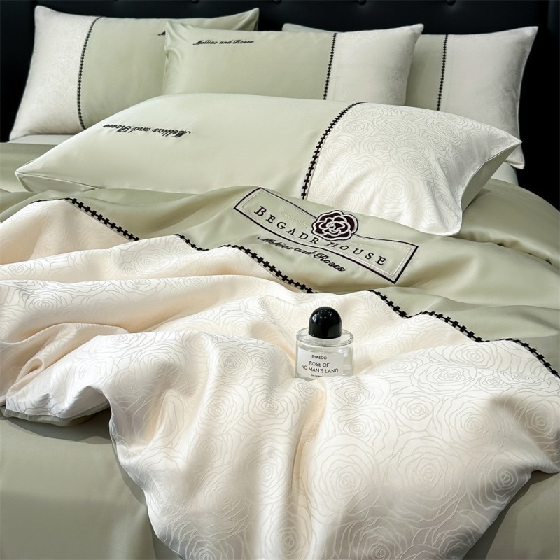 シンプルな60ピースtianshiセットクラスaマザーとベビーサマーレイザーファイバー両面クールアイスシルクベッド