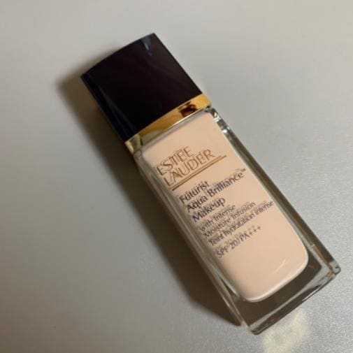 エスティローダーフューチャーリストアクアブリリアンズファンデーション4 COLOR 11,750円