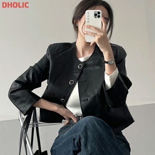 レザー調ボタンラウンドネックポケット肩パッドショート長袖ジャケット・1936347