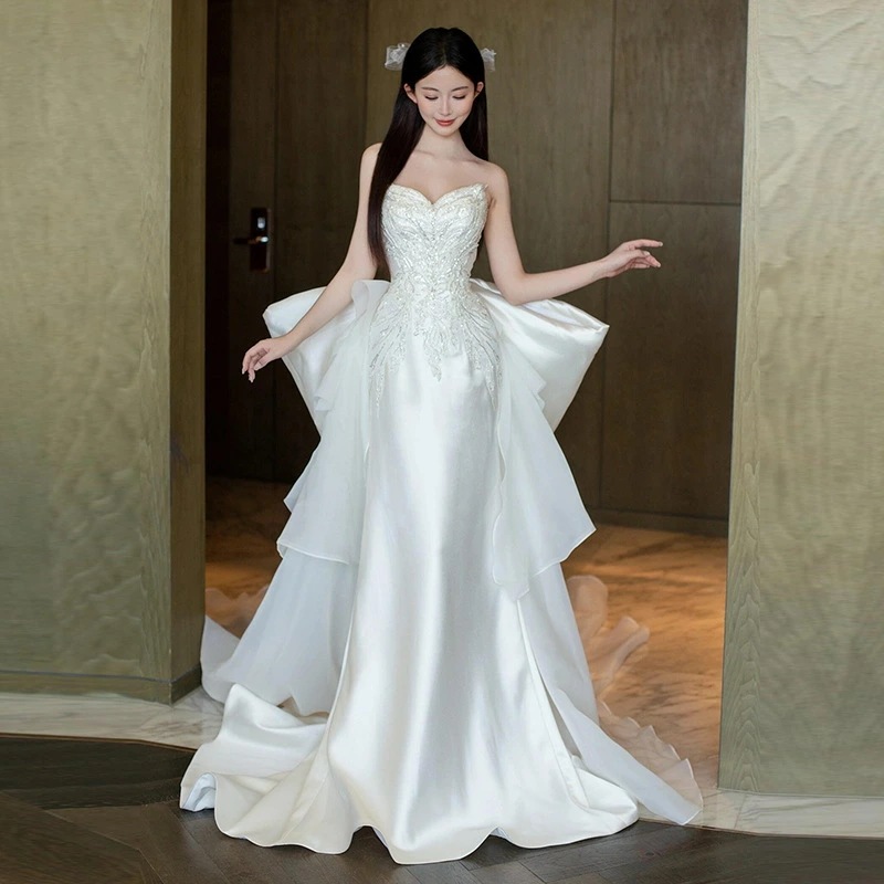 ロングドレス ウェディングドレス 花嫁ドレス 二次会ドレス スレンダーライン エレガント シンプル ノースリーブ フィッシュテールフレンチ ハネムーン 披露宴 後撮り 前撮り お呼ばれ 結婚式 パーテ