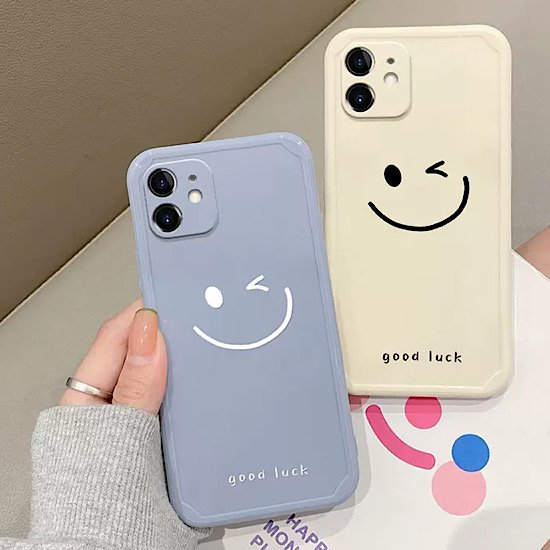 【取寄：納期2週間】iPhoneケース スマイル 保護ケース レディースiPhone13 iPhone12 mini iPhone11 iPhone13Pro スマホケース ベルトなし