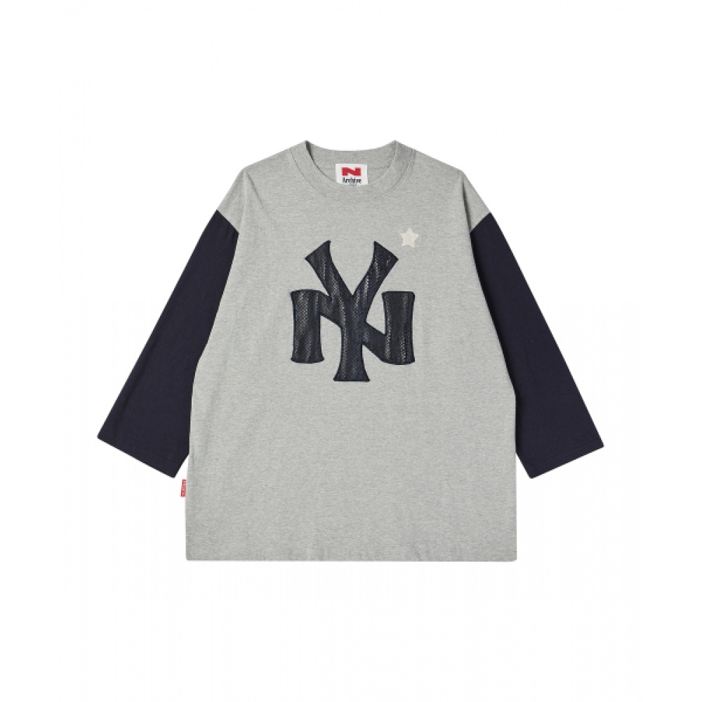 BEYOND CLOSET [コレクションライン] エキゾチックパイソンロゴロングスリーブグレー