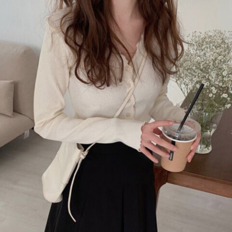 トップス デート ブラウス カットソー ニットソー セーター 袖あり 長袖 Vネック スリム タイト 細身 こなれ感 個性的 ホワイト グレー S M L XL エレガント クール モード