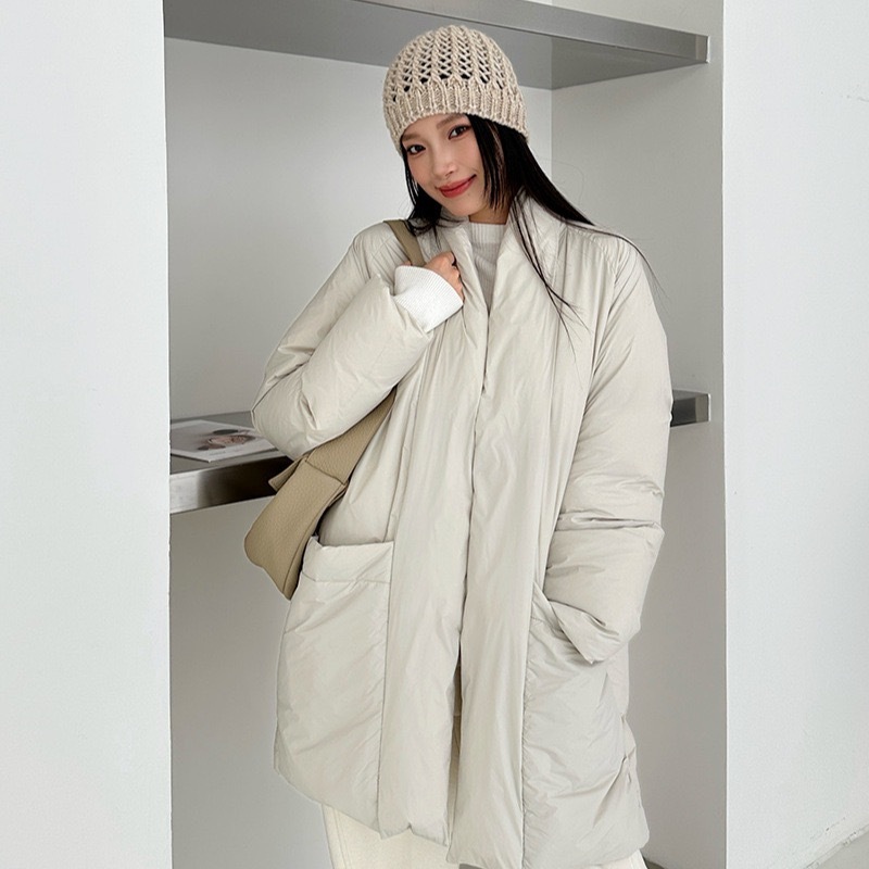 韓国版ゆるいvネック鴨ダウンジャケット女性の新しい秋冬鴨パイル厚コート高級感