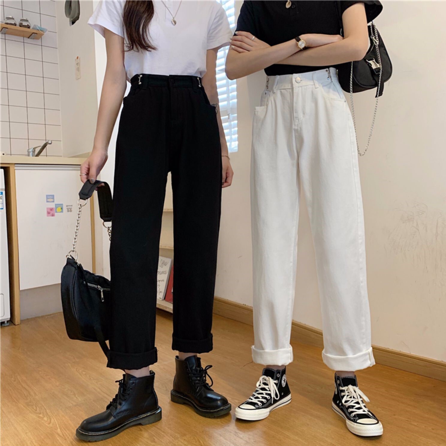 ウエスト調節金具付き ジーンズ ワイドレッグパンツ ボトムス パンツ デニムパンツ ズボン ストレート ロング丈 サイドポケット バックポケット 前ファスナー ハイウエスト 色落ち感 ウォッシュ加工