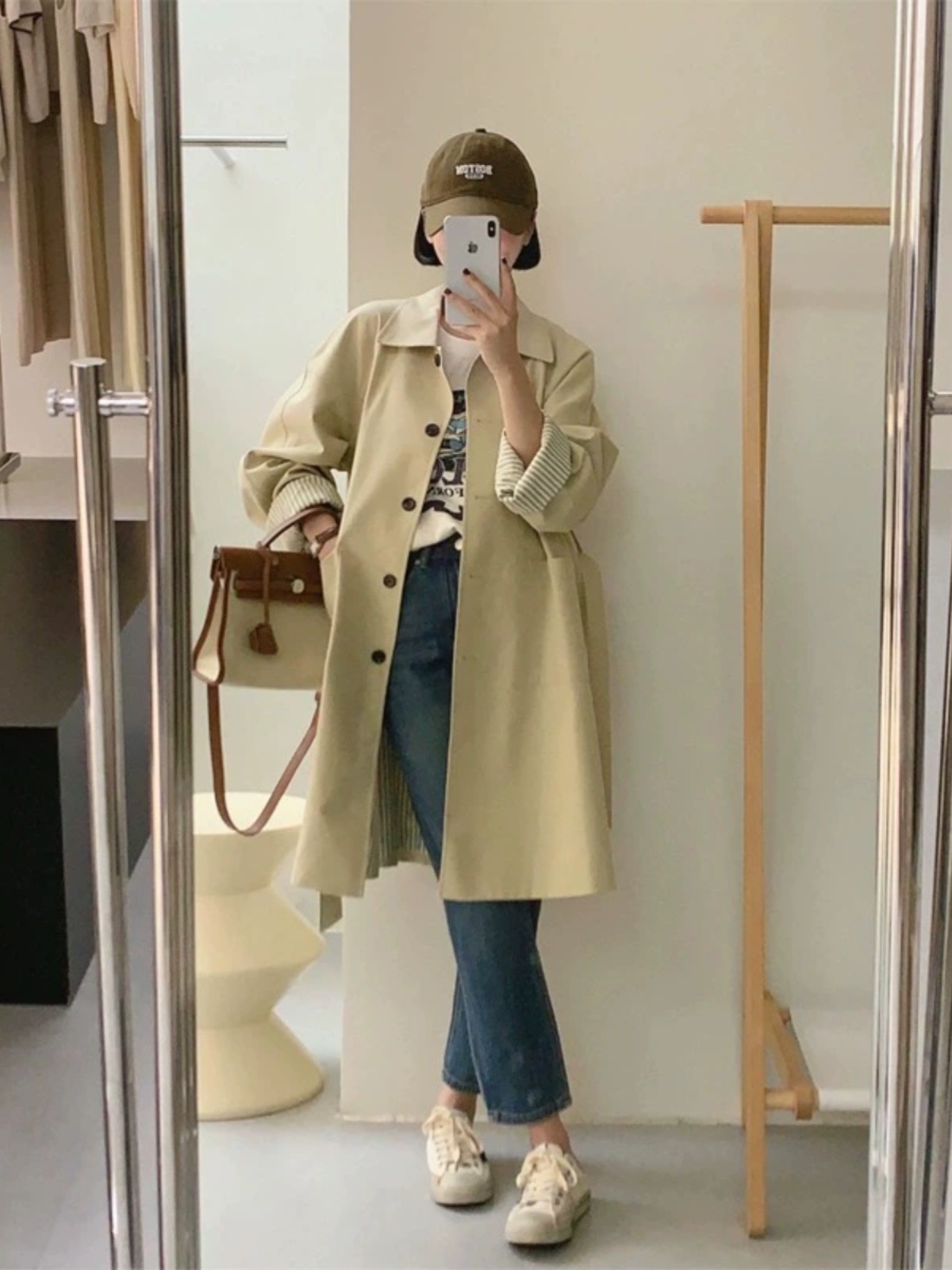 カーキ色のパーカー女性2024年春春モデルミディアム丈今年は小柄な韓国系英国風が流行 4,996円