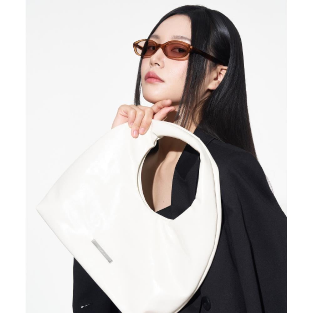 RECLOW RC EGG TOTE BAG IVORY