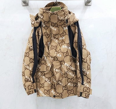 Pre-Owned バレンシアガ ジャンボ ハッカープロジェクト シェルパカ ジャケット 139979894 [U] 339,758円