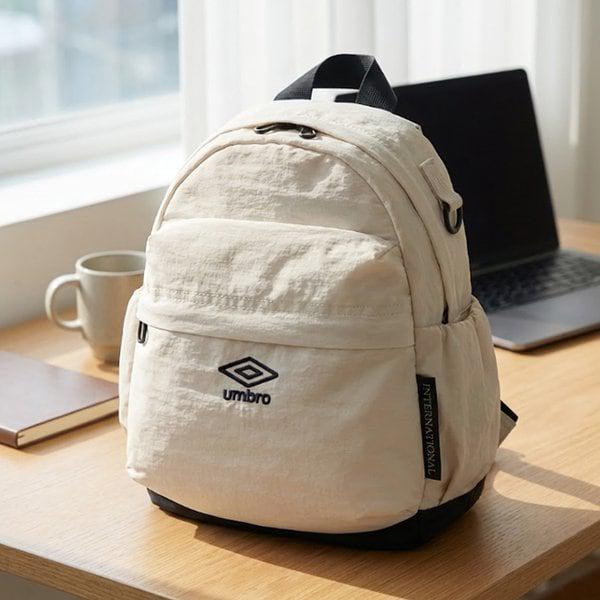 コージー軽量バックパック 10L アイボリー UR122CBP31IVO