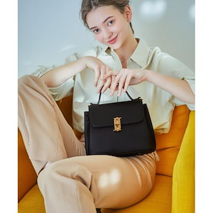 Qoo10 J.ESTINA JESTINA MOLLE LG ショル