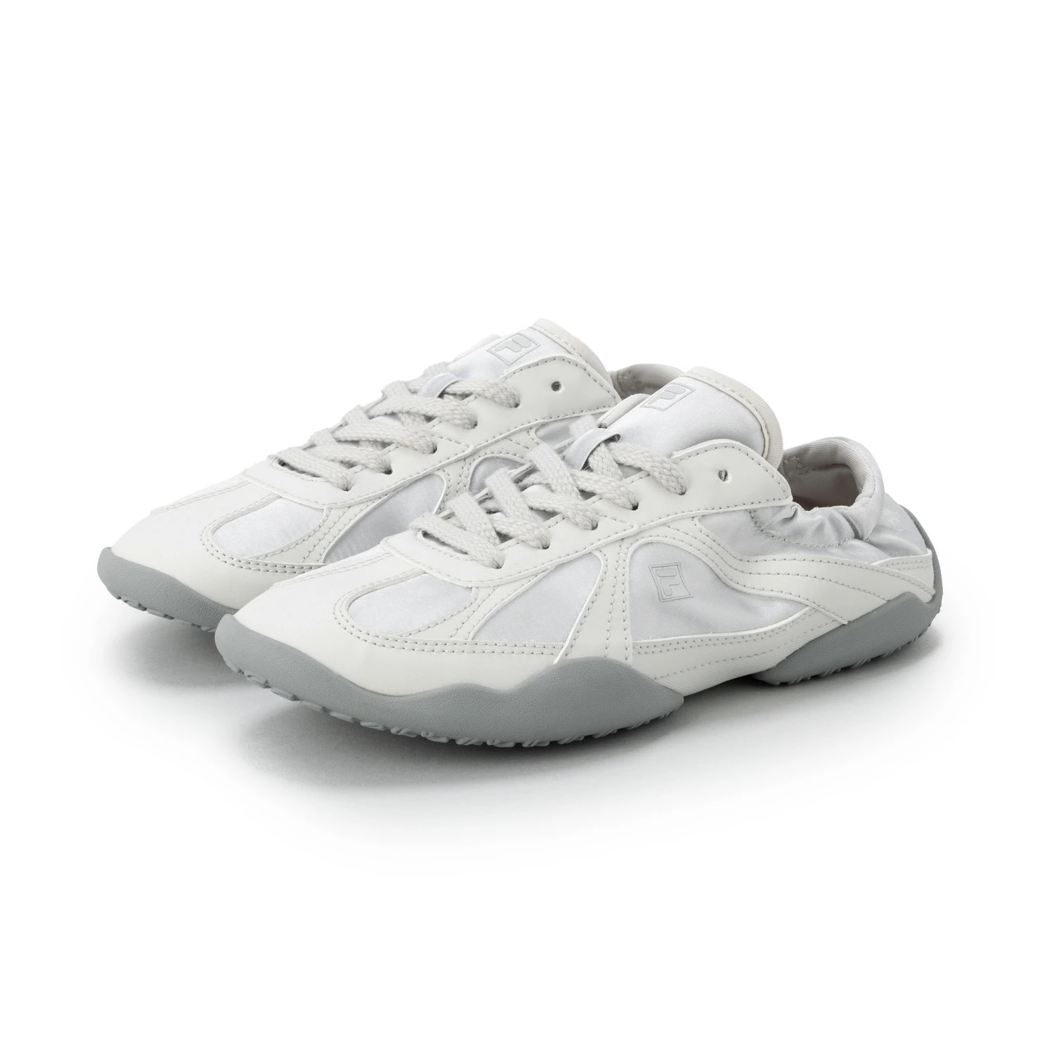 63OD3X013031 GLIO Silver/Silver/Silver ユニセックス レディース 厚底 スニーカー